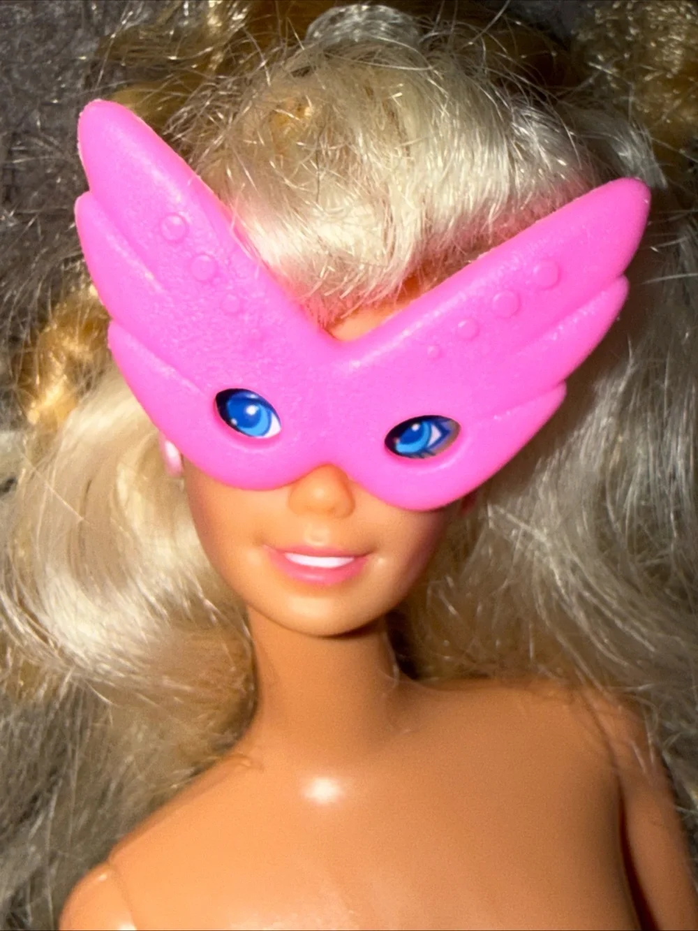 Barbie Vinatge pink masquerade glasses